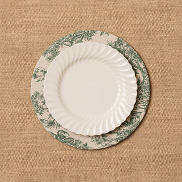 Funda bajo plato Toile de Jouy verde + Base de madera