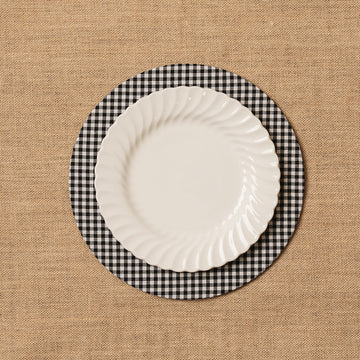 Funda bajo plato Vichy cuadro pequeño blanco-negro + Base de madera