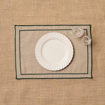 Individual look lino con festón Verde Bosque