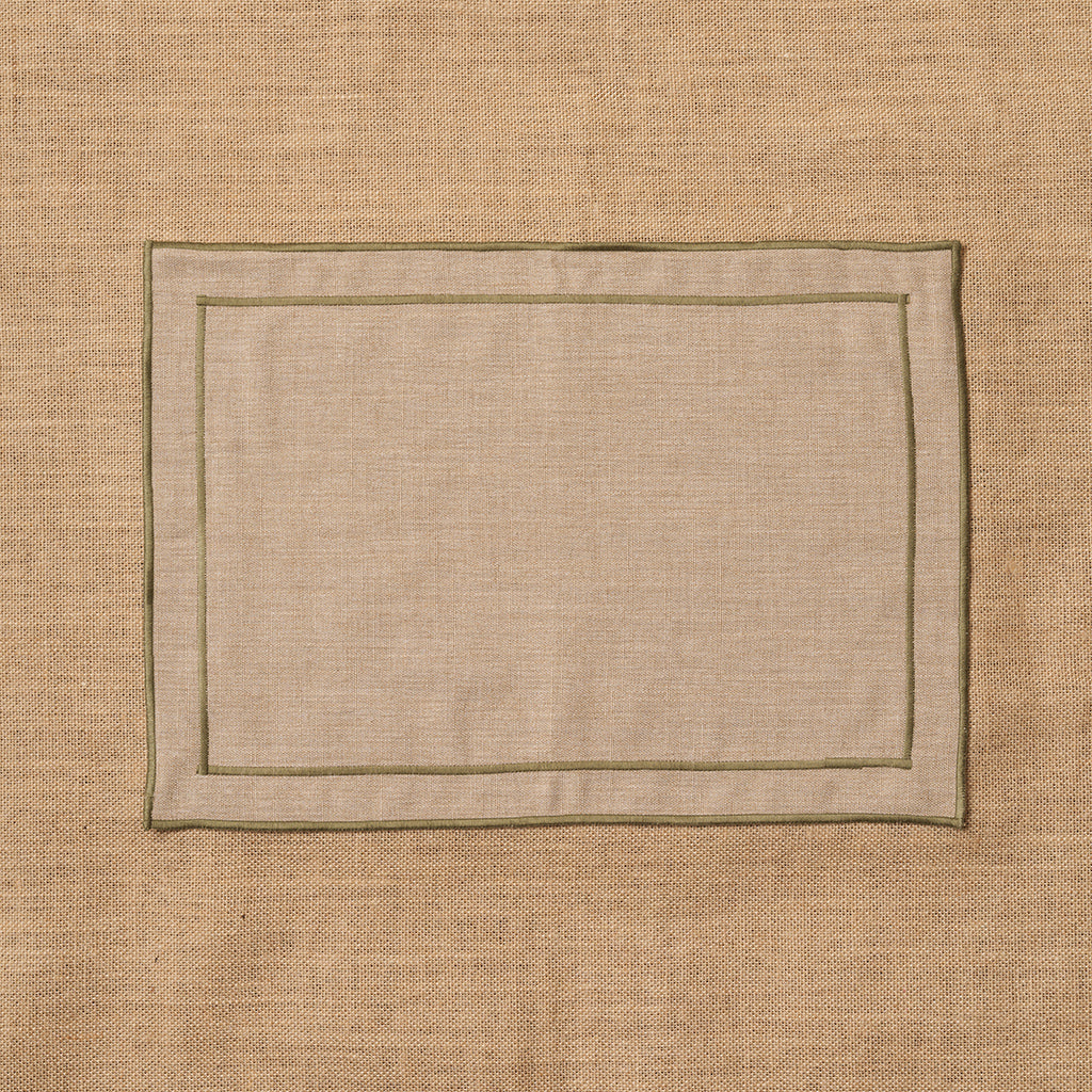 Individual look lino con festón Verde Militar