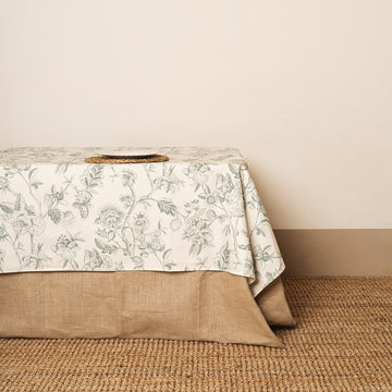 Mantel de Flores verdes sobre fondo crema